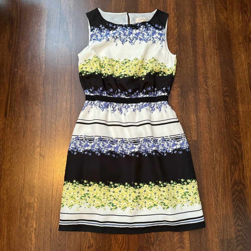 Loft Floral Dress Size Small
